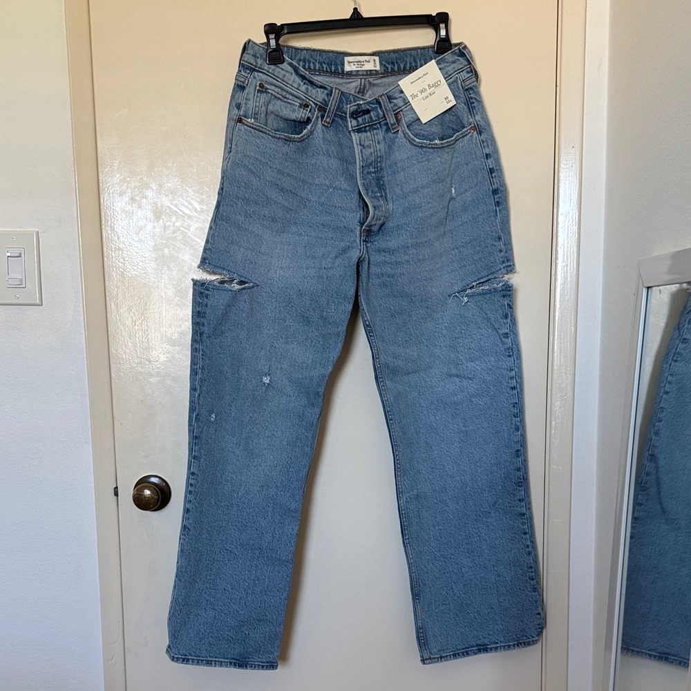 Abercrombie & Fitch The 90s Baggy Low Rise women’s Blue Jeans sz 30 short